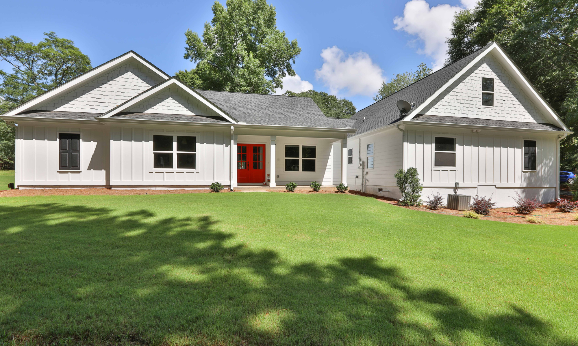 1060 Robinson Rd